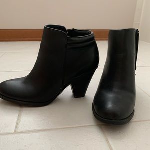 MIA booties
